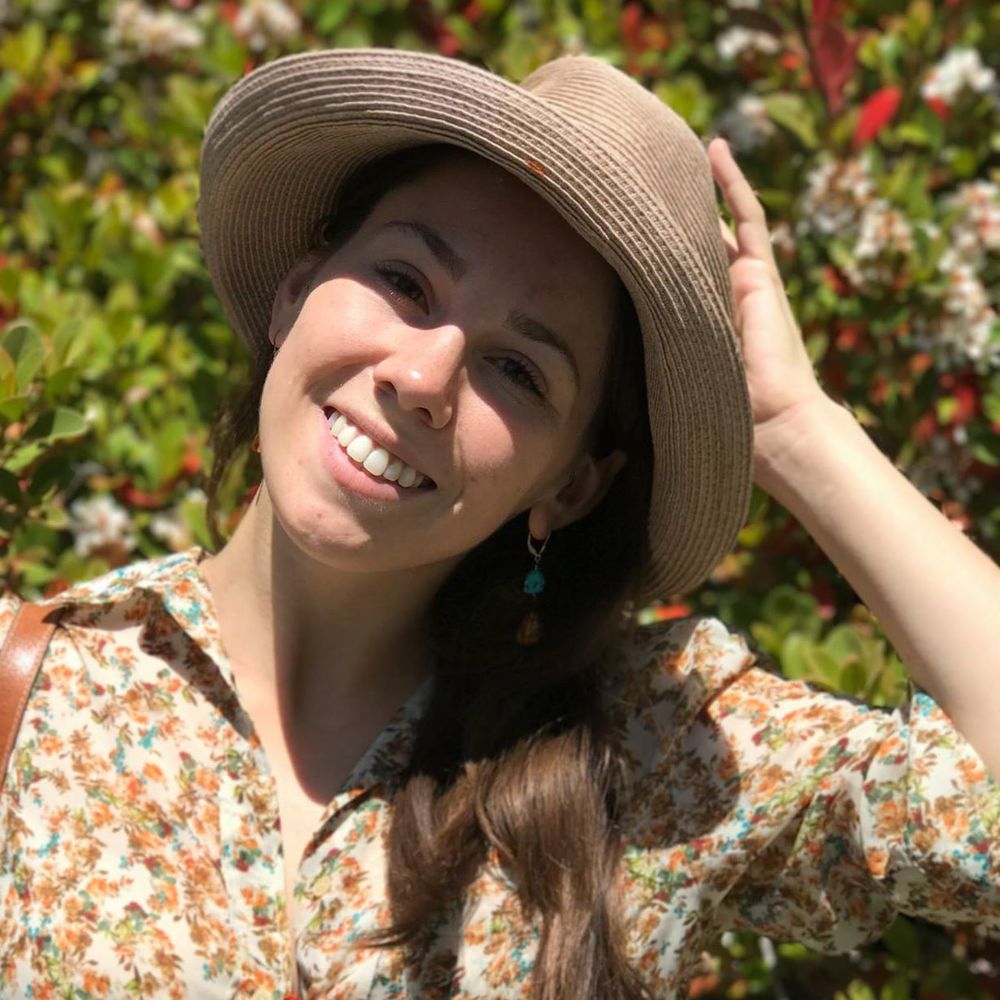 Meet your Posher, Hannah